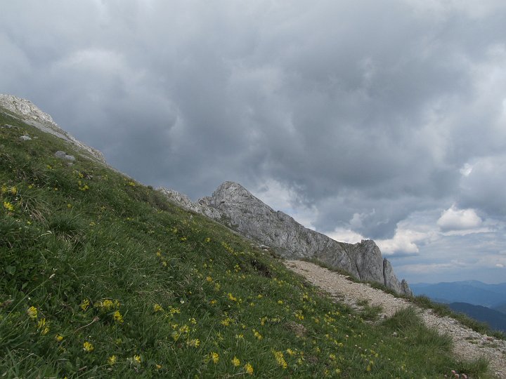 IMG_1553.JPG - Hmm. Die Wolken schauen nicht nett aus...